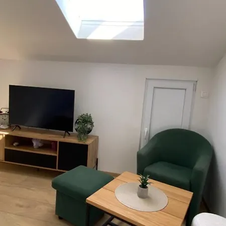 Apartman Jozephine 3 By Guide